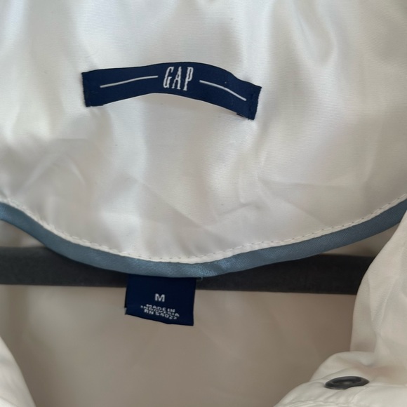 ❌ Gap down filled vest - Picture 4 of 5